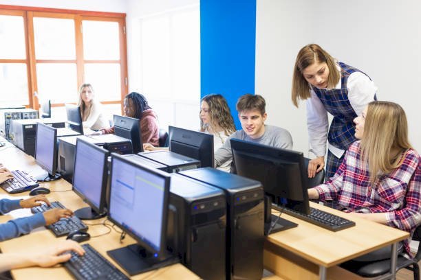 Classroom 15x: The Future of Smart Learning Spaces