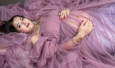 Top Pregnancy Safe Makeup Brands & Products for Expecting Moms