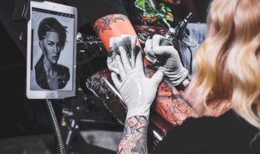 How to Become a Tattoo Artist in 2025: Step-by-Step Career Guide