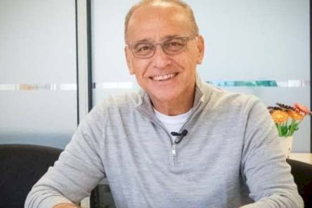 Theo Paphitis Net Worth 2025: Dragons’ Den Star’s Business Empire & Earnings Revealed