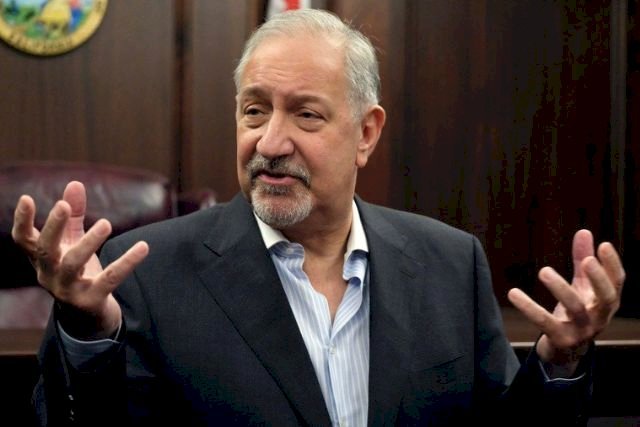 Mark Geragos Net Worth Breakdown – Famous Cases, Clients & Income Streams
